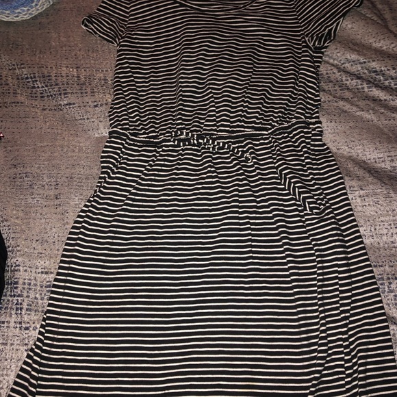 Dresses & Skirts - Summer Dress